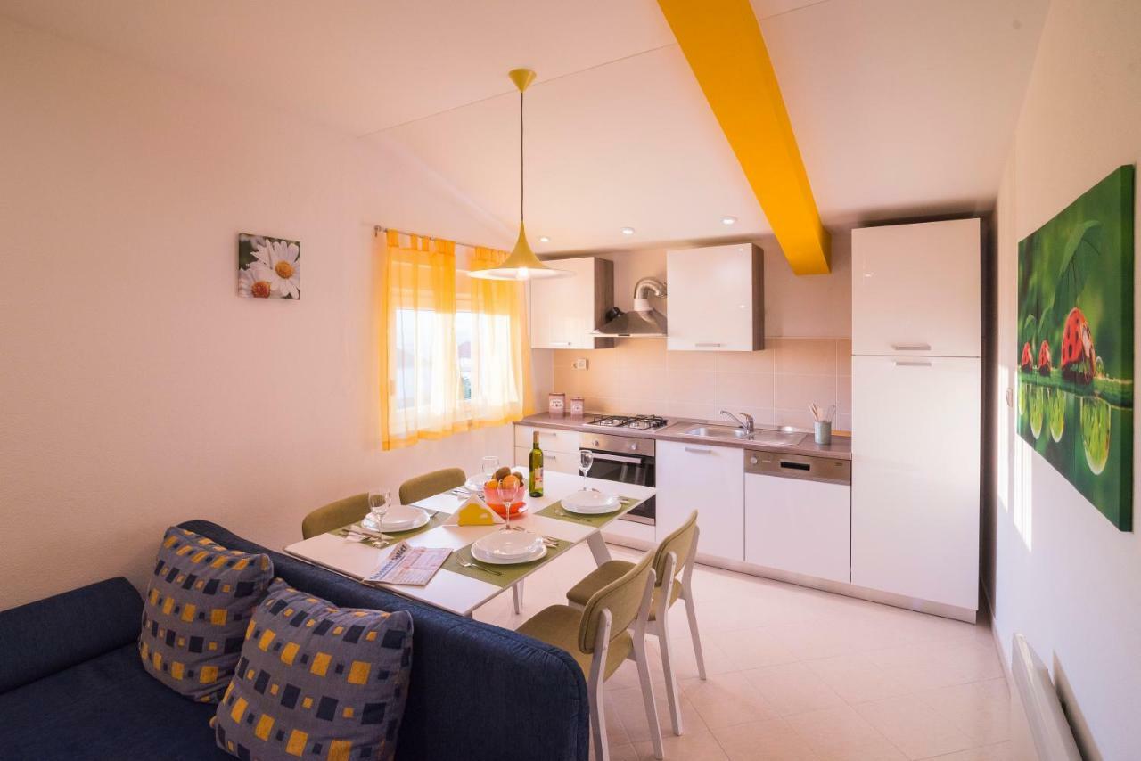 Marli - Split Appartement Buitenkant foto