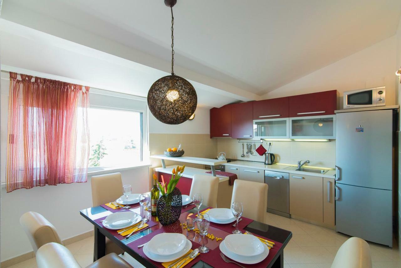 Marli - Split Appartement Buitenkant foto